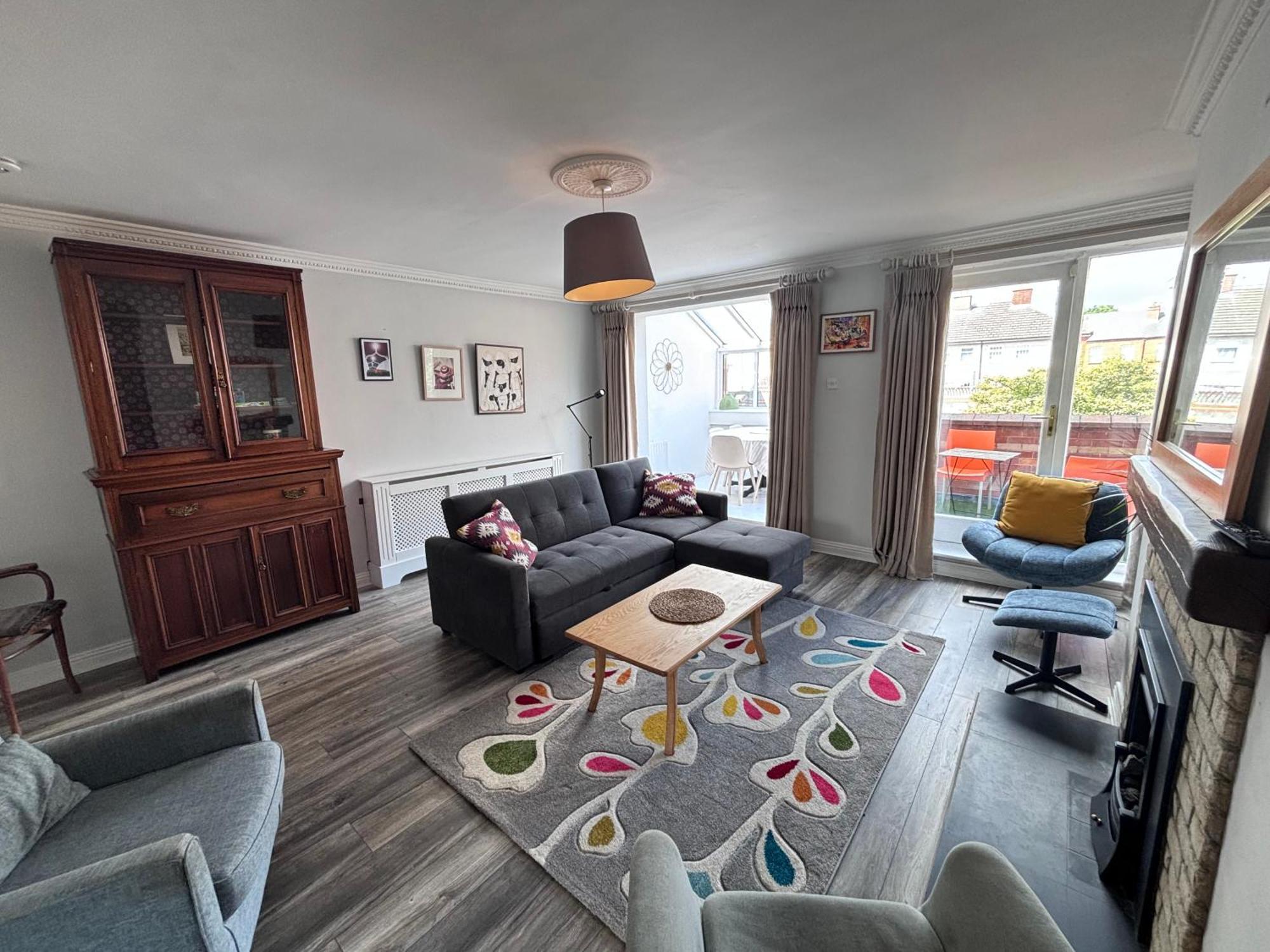 Central, Comfortable And Spacious 4 Bed Duplex Dublin Zewnętrze zdjęcie